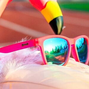 Goodr OG sunglasses - FLAMINGOS ON A BOOZE CRUISE 🦩🍹